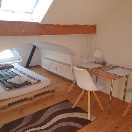 Hotel, Ferienwohnung, Zimmer Bad Driburg Eksteriør billede