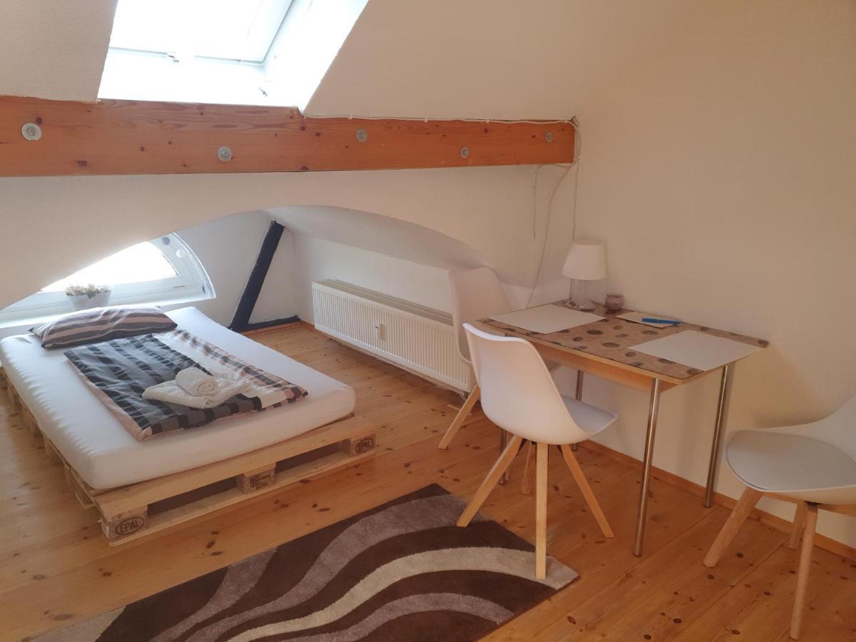Hotel, Ferienwohnung, Zimmer Bad Driburg Eksteriør billede